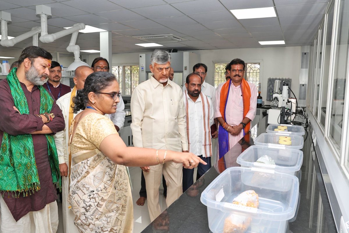 Jay_Apoorva18's tweet photo. Purity meets Technology!
#AndhraPradesh CM @ncbn inaugurates Advanced Food Analysis Lab at #Tirumala
From testing raw materials to the iconic Srivari Laddu, #TTD is now equipped with:
🔹 Chemical & Micro-bio labs
🔹 e-Tongue & e-Nose tech
🔹 1,500+ tests monthly
#SrivariLaddu https://t.co/mWx70AyzTa