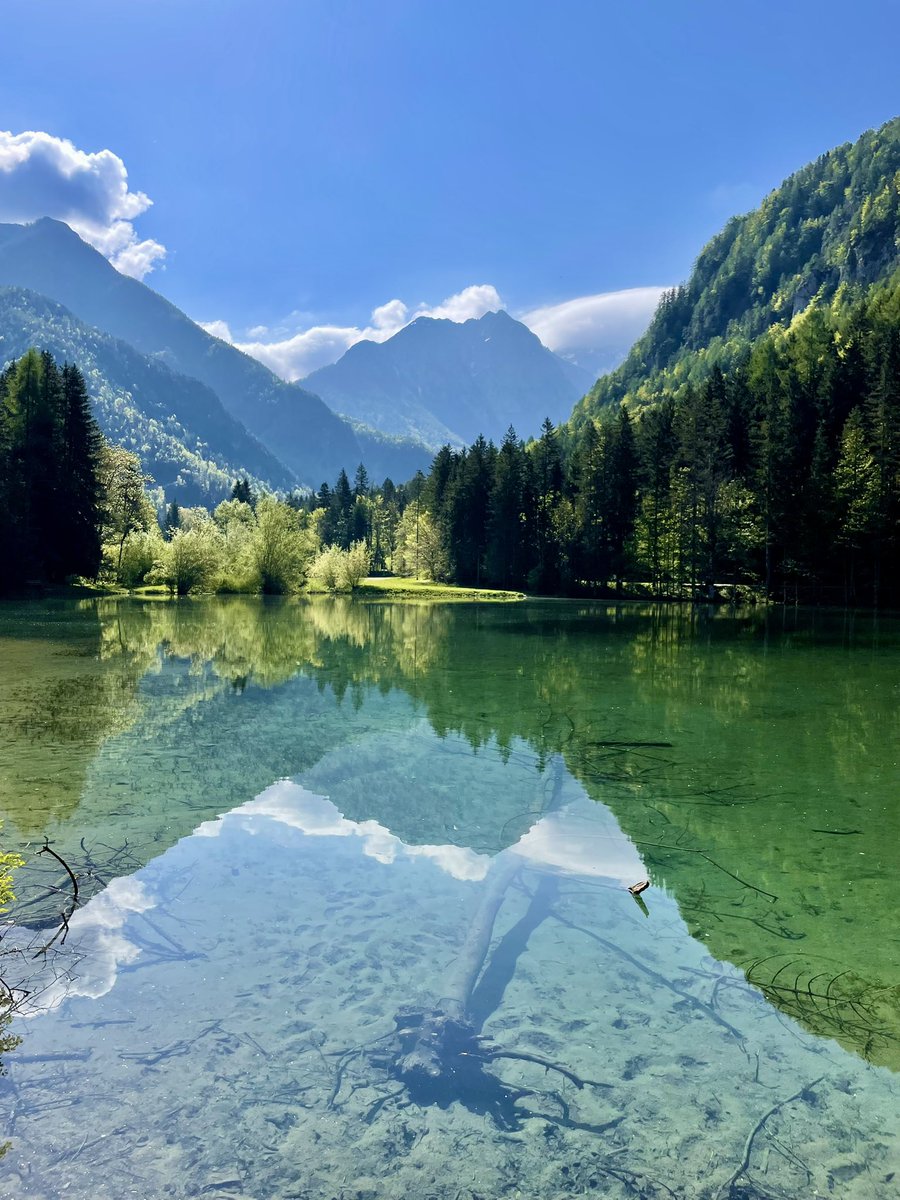 Exploring Slovenia tweet media