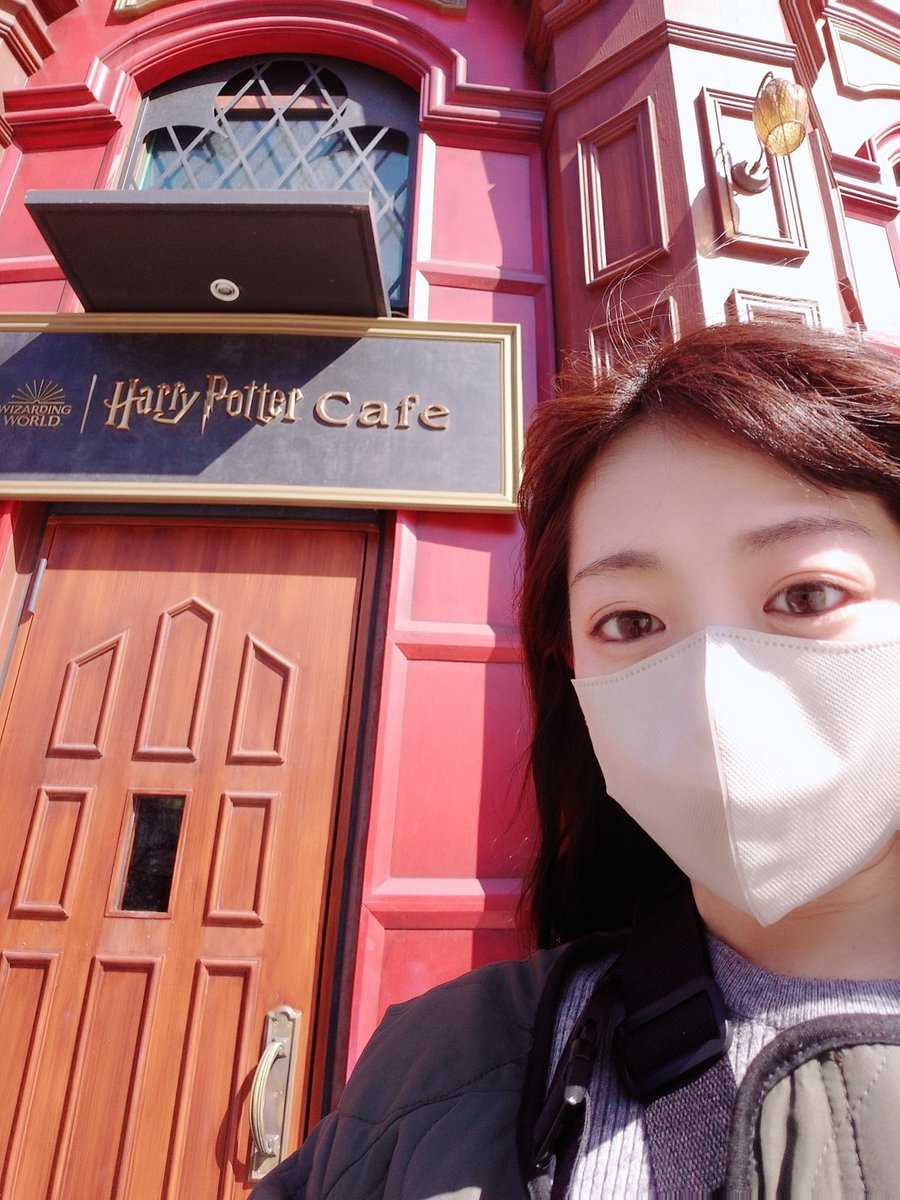 kushi94's tweet photo. ハリポタ舞台めちゃ良かった…また観たい…

珍しく自撮りしたので生存報告 https://t.co/Q3isuEpa43