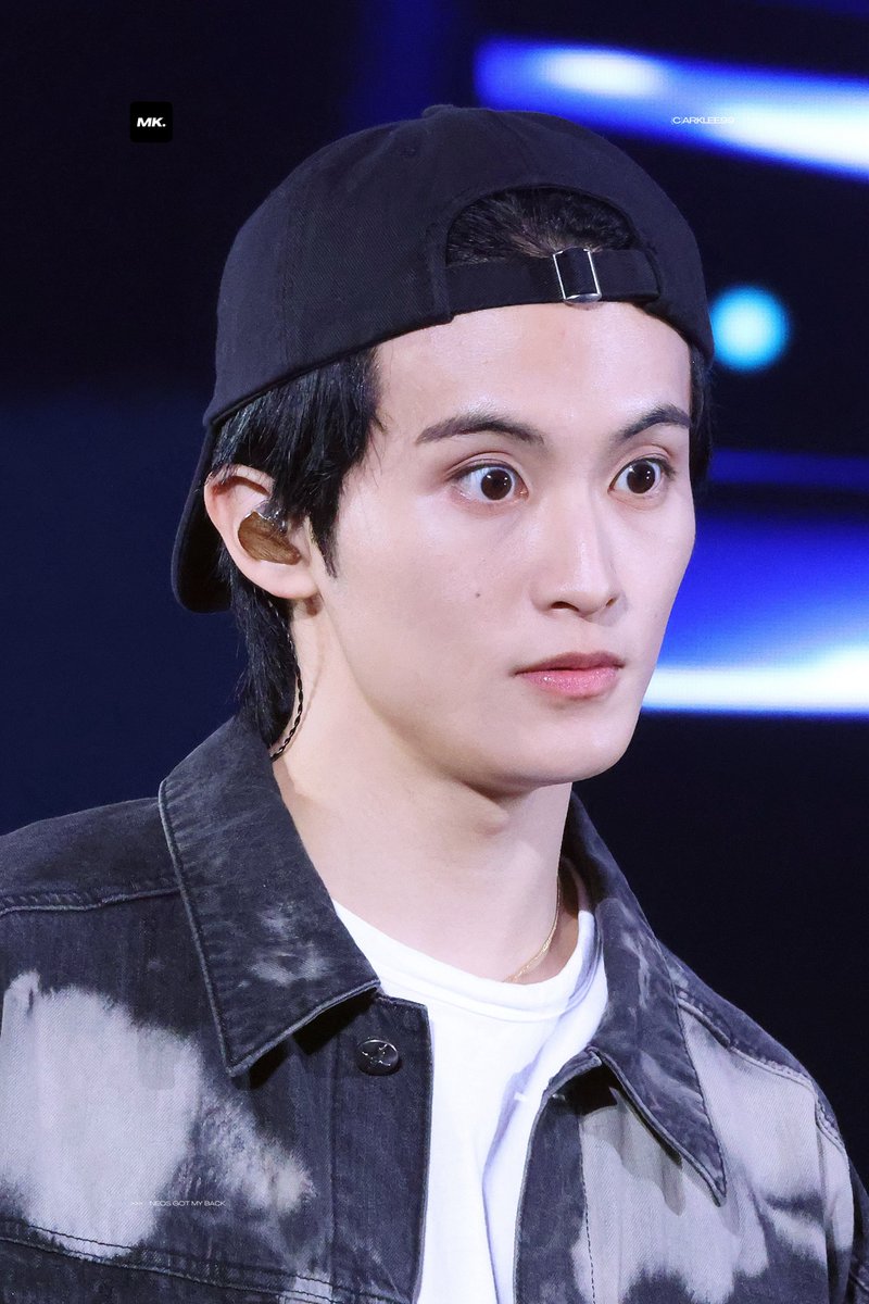 🎱+💚 tweet media