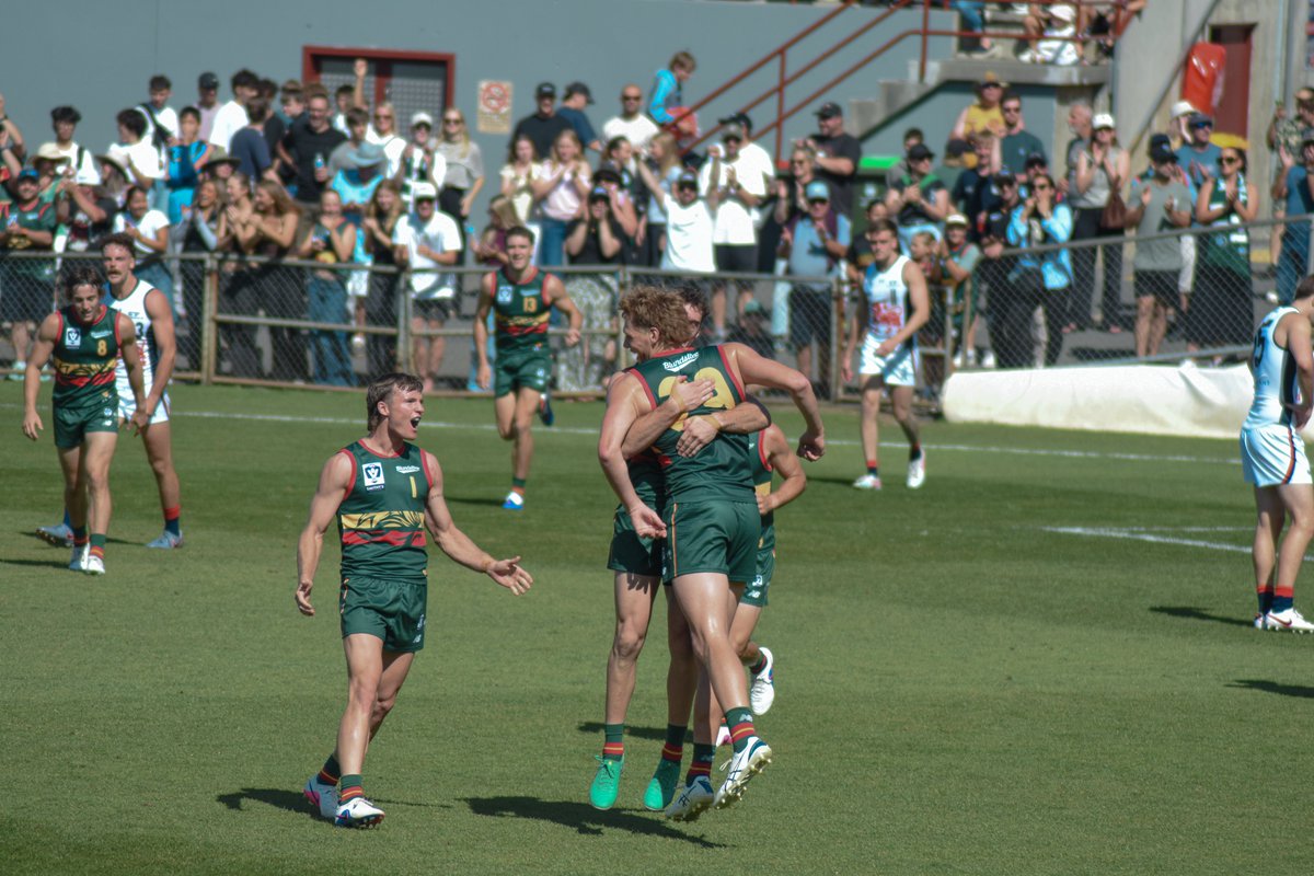 Alex Catto tweet media