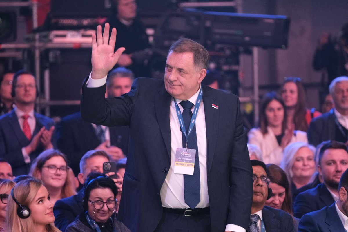 Милорад Додик tweet media