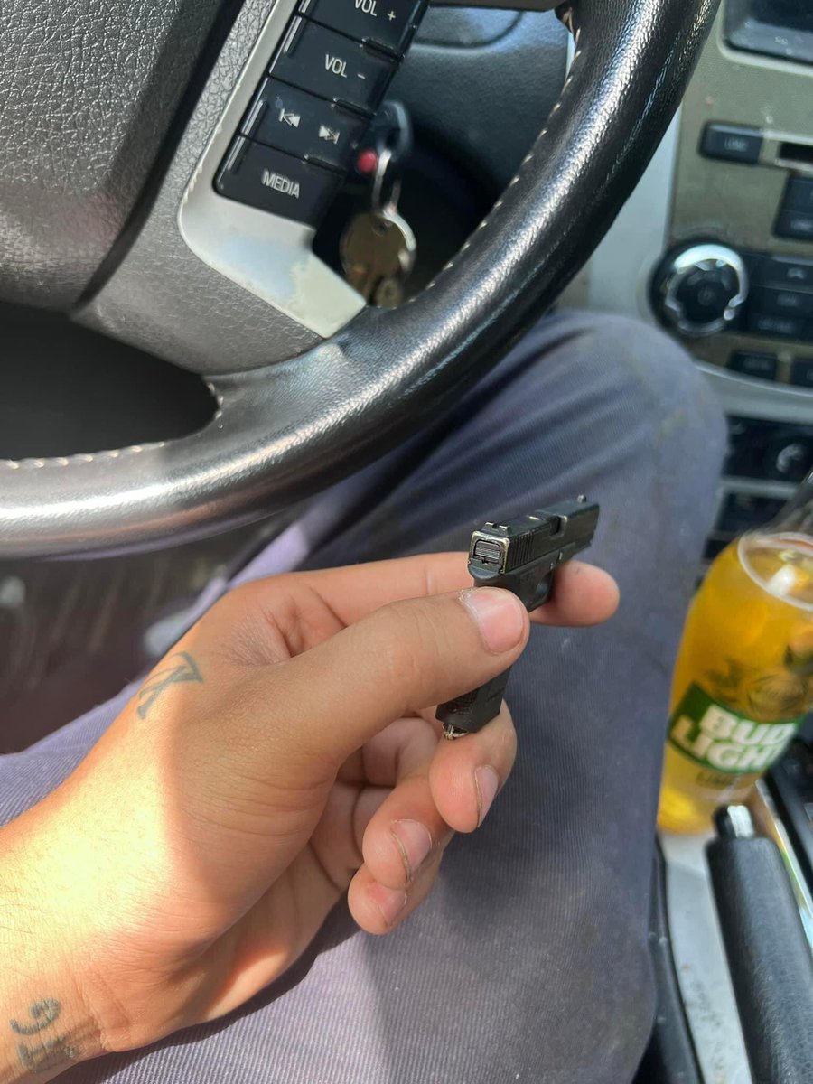 eliz๎จ tweet media