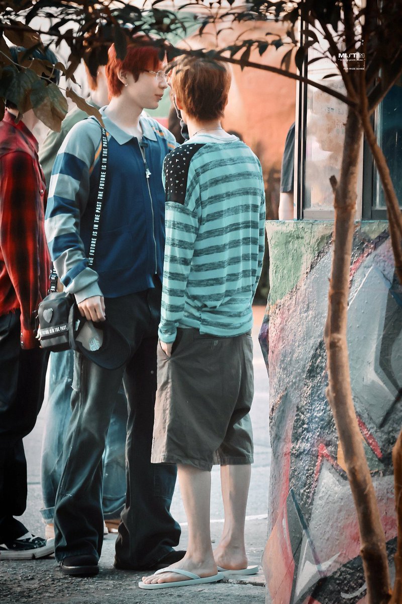 워보이 tweet media