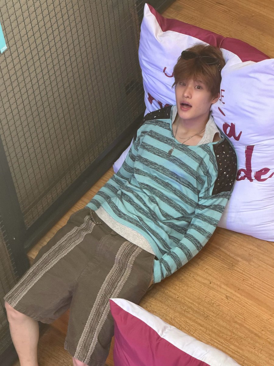 워보이 tweet media