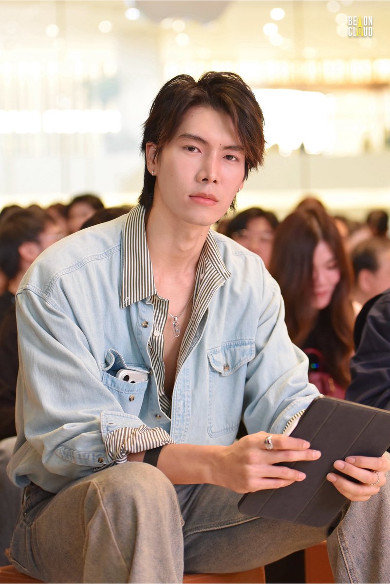 beoncloud_th's tweet photo. เจเจ ฟูไอซ์ เข้าร่วมงาน Apple 50th Anniversary ✨

#Apple50xJJayFuaiz
#Apple50 https://t.co/9nnA2hPPHJ