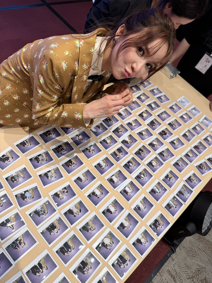 nannirin varokornwatcharakool tweet media