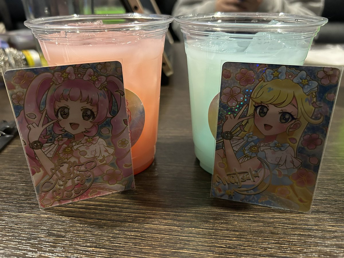 姉とカラオケ行ってきましたー！！
コースターもみつき引けて満足😊