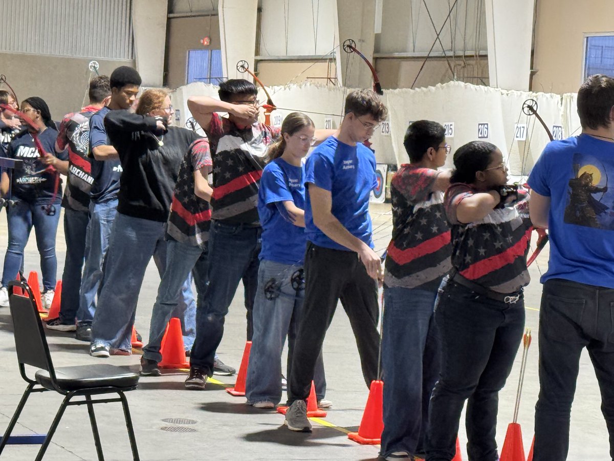 Roosevelt_JROTC's tweet photo. The Roosevelt Archangels competed at their first ever State match held at the Freeman Coliseum. The team hopes their scores make the cut for Nationals to be held at Ft. Leonard Wood Mo. in May. ⁦@WeAreTRHS⁩ ⁦@JrotcDai⁩ https://t.co/mpFY9Sb5Nl