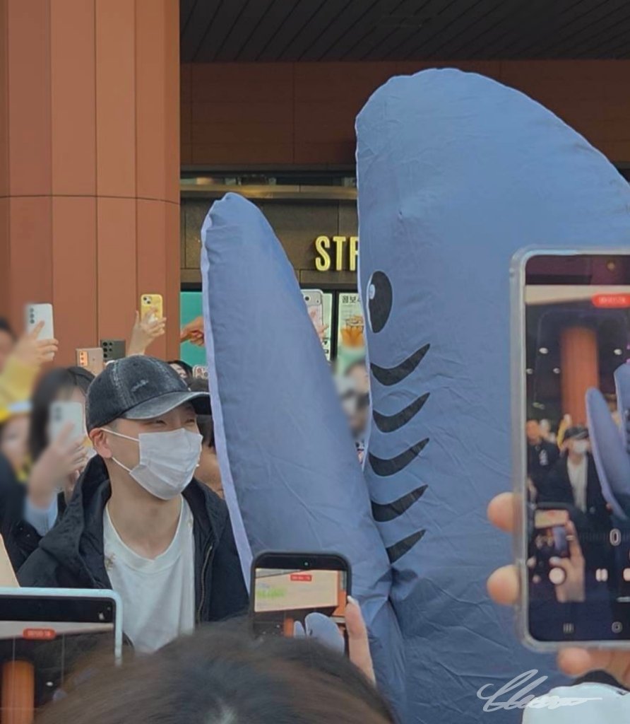 Glassa🌙 tweet media