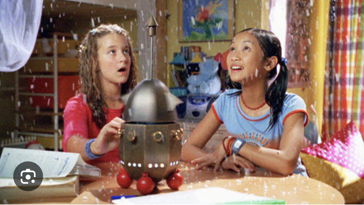 Christina H tweet media