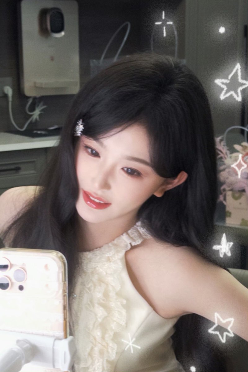 ainierer's tweet photo. วันนี้ลูกหมูมานั่งดูล่าหยก น่ารักมากๆๆๆๆๆ เยย 🐷ིྀ♡ https://t.co/fN9LXfzdoN