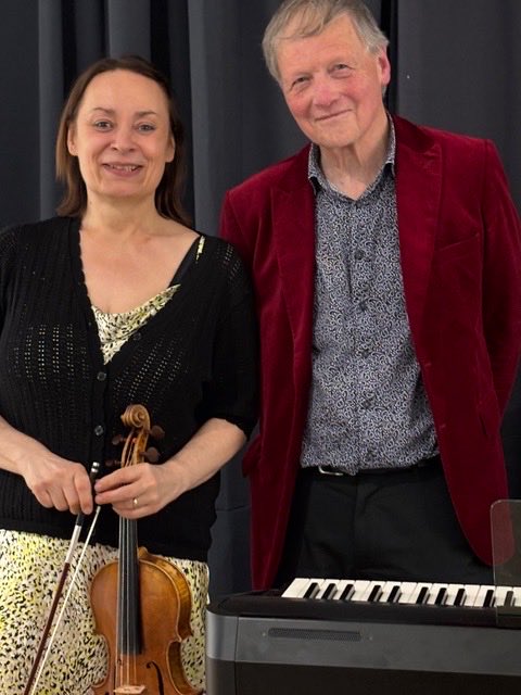 Old Low Light 💙 tweet media