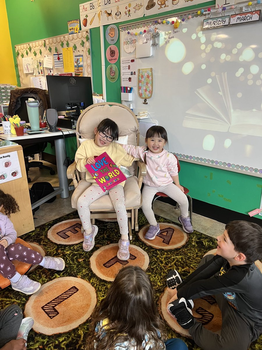 Ms. Dipaoli 🍎🖍❤️ tweet media