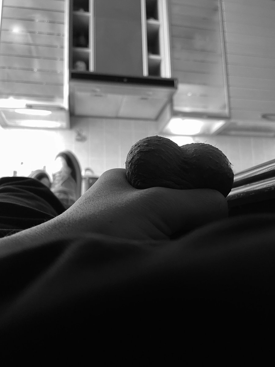 Dmytro Komissarenko tweet media