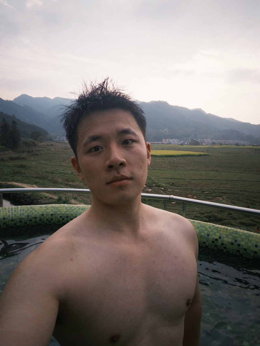 憨憨包 tweet media