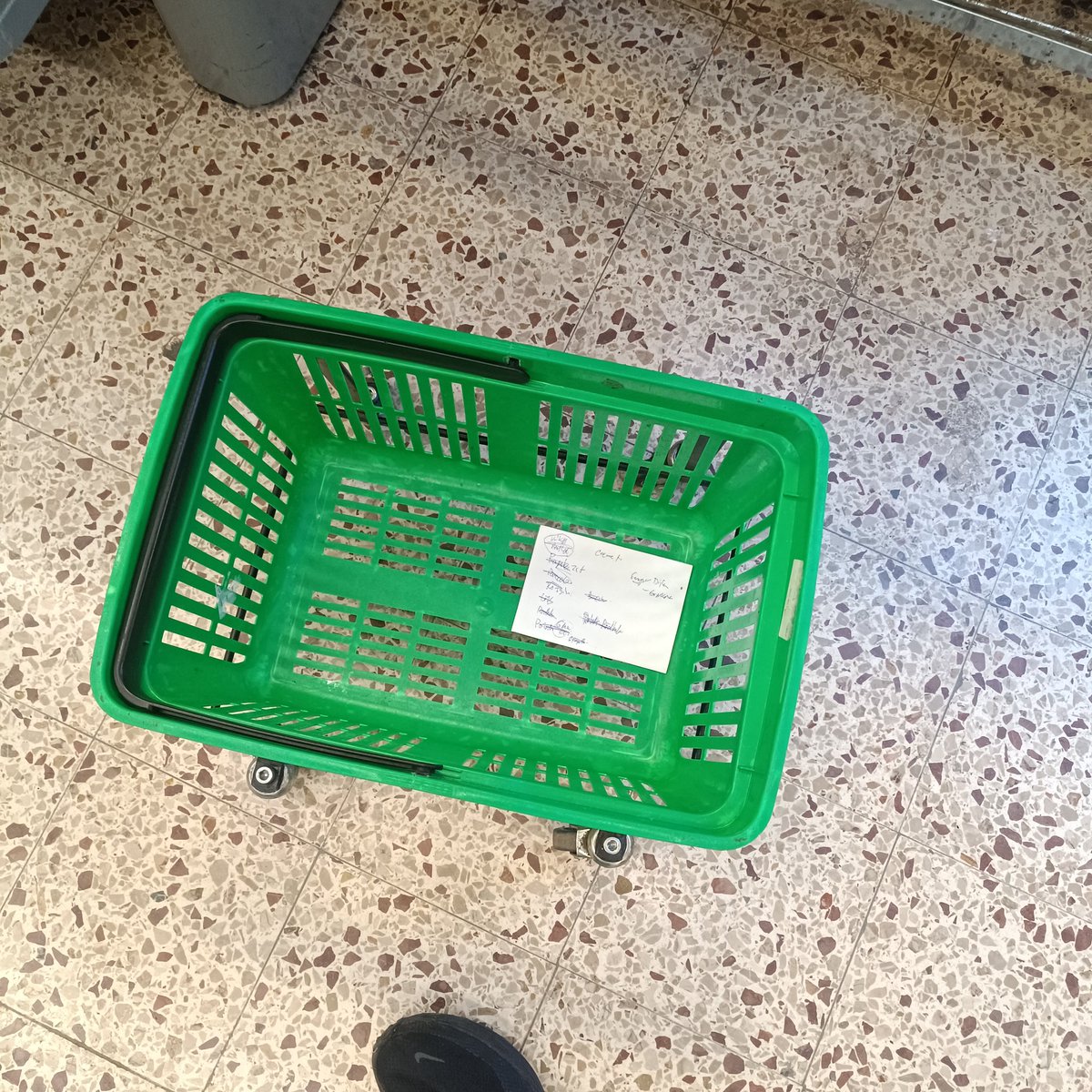 vanna 🐇 tweet media