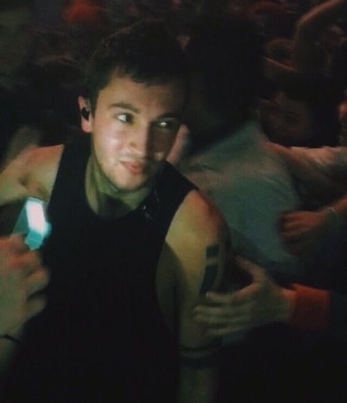 eve ✞ 🌺 tøp ldn! tweet media