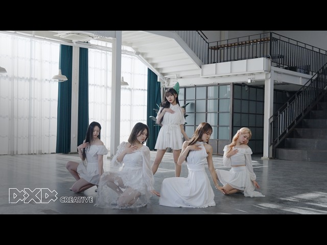 KpopGirlzBands1's tweet photo. #AFuture "Spring Shower" #PerformanceVideo

https://t.co/I5hvzIbry2 https://t.co/mbIo5c1LXy