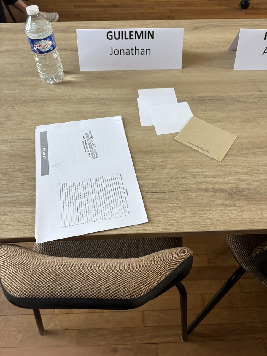 jguilemin's tweet photo. Une page se tourne avec @Laval_la_Ville , et une nouvelle s’ouvre à Martigné-sur-Mayenne pour un premier mandat 💪 https://t.co/Se5fCbFkHC
