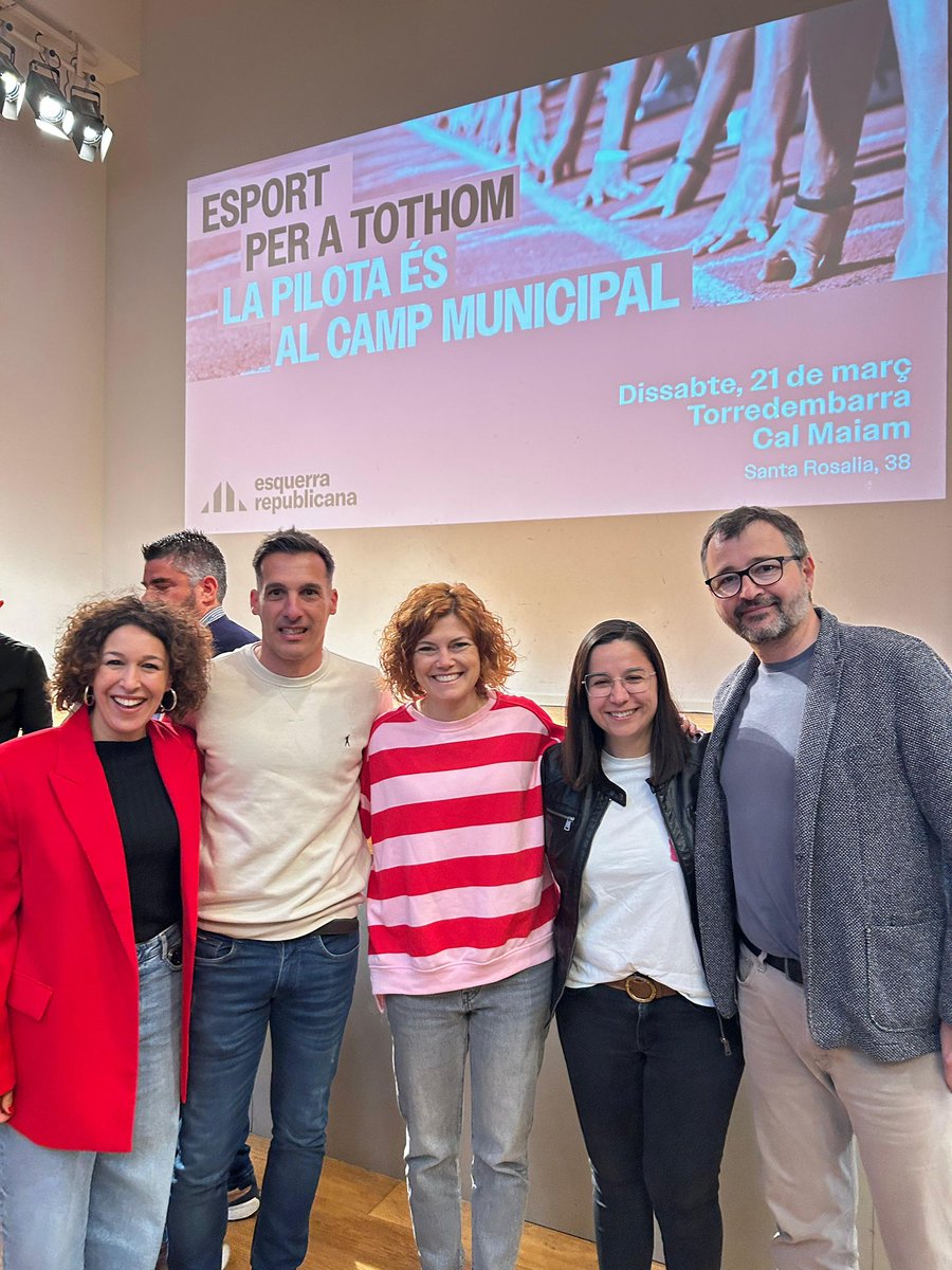 XavierEstradaF1's tweet image. Jornada ESPORT PER A TOTHOM: “LA PILOTA ÉS AL CAMP MUNICIPAL” #cohesio #pais #vector #transformacio  @ERCPAERIA @EsquerraTDB