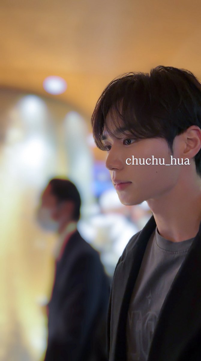 김준서 옆태 tweet media