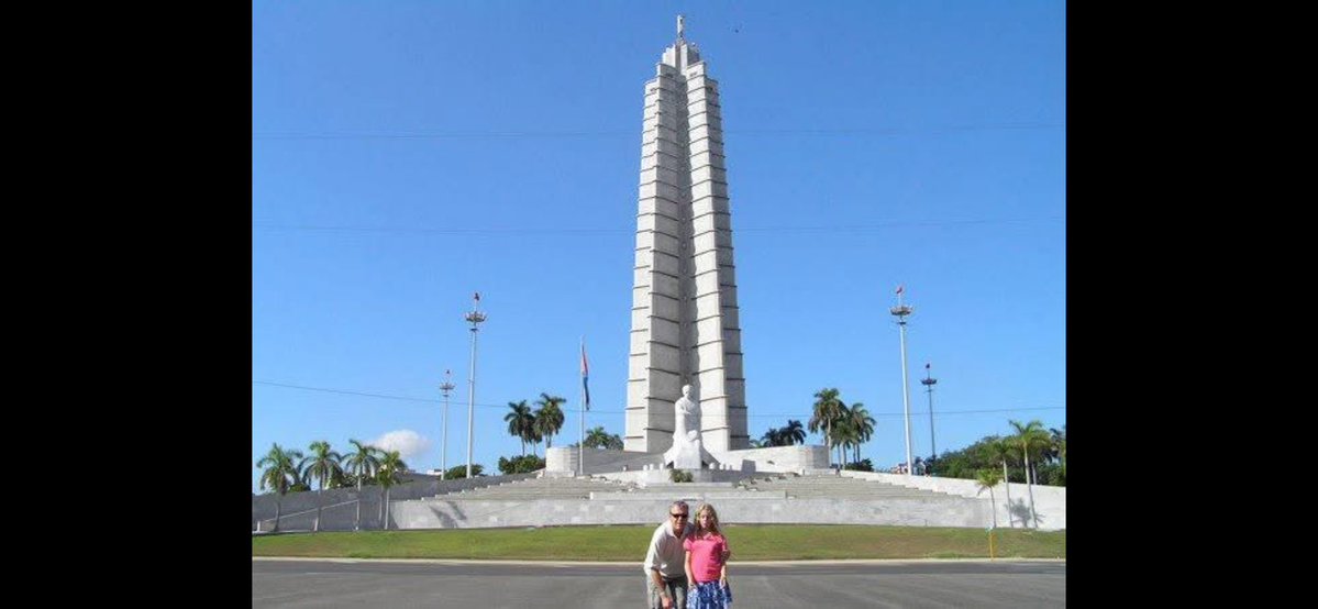 Sally Bourliakas 💙 tweet media