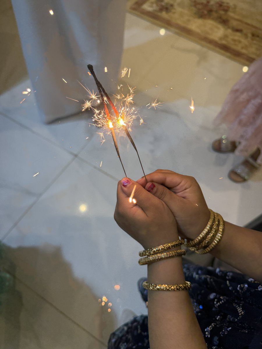 𝐿𝑒𝑛𝑎 ⭑ tweet media