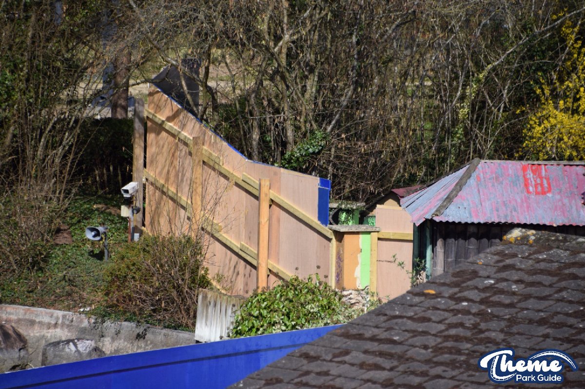 Theme Park Guide tweet media