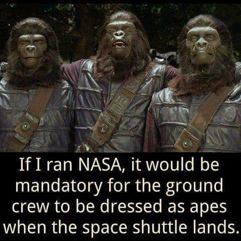 Papa Woof und Krampus und Bleaken tweet media