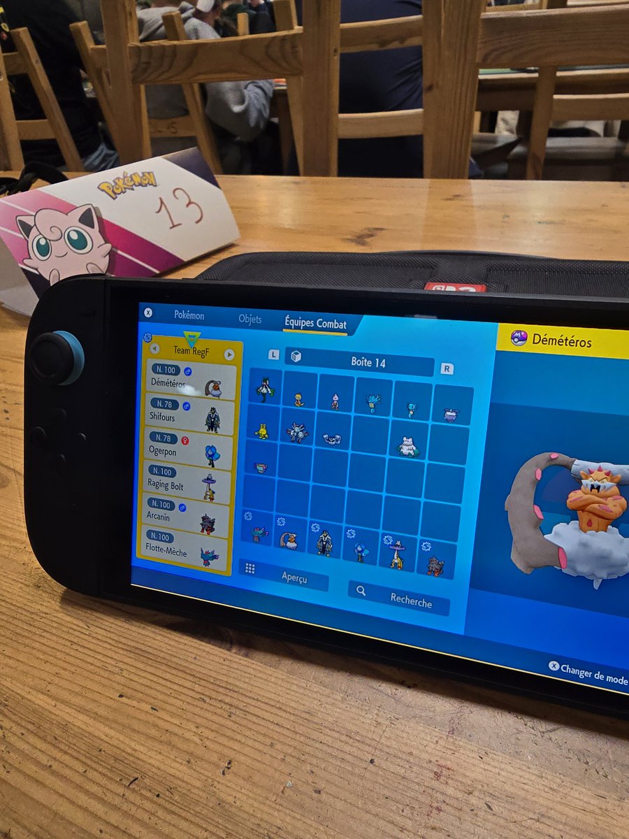 HatsuNeilo tweet media