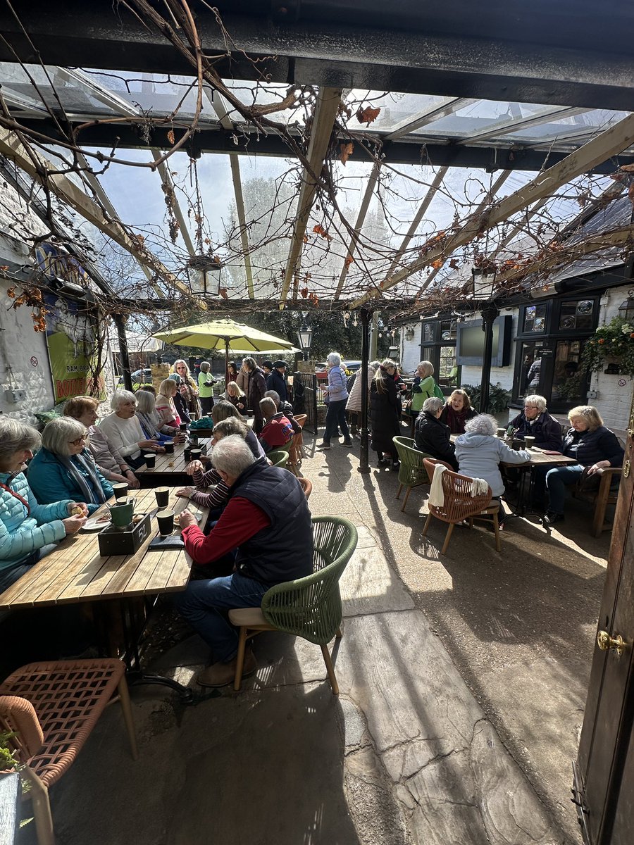 The Hand in Hand tweet media