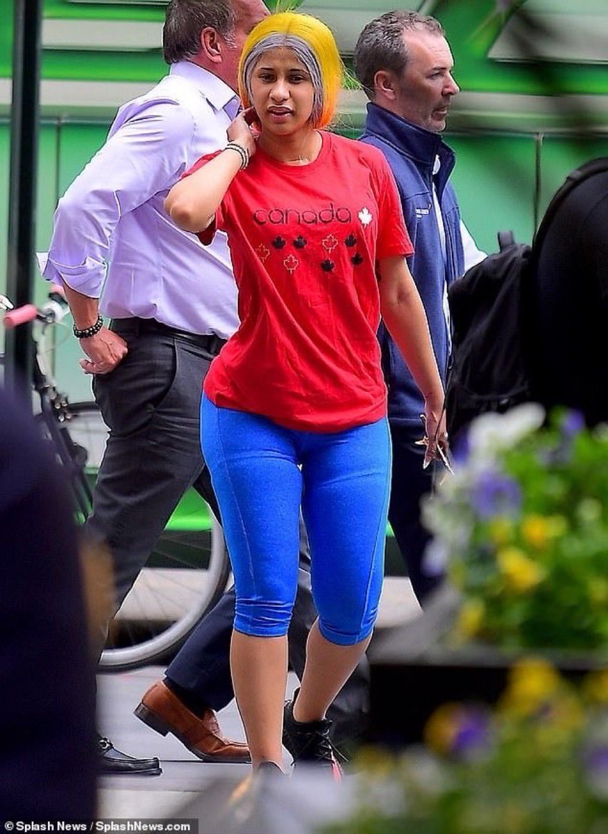 Khia Items tweet media