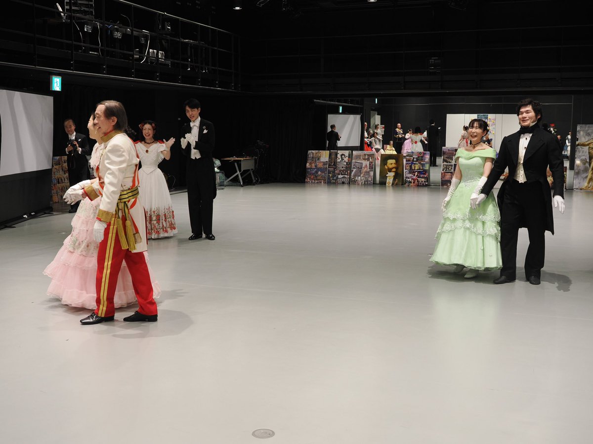 丸楠怜人 tweet media