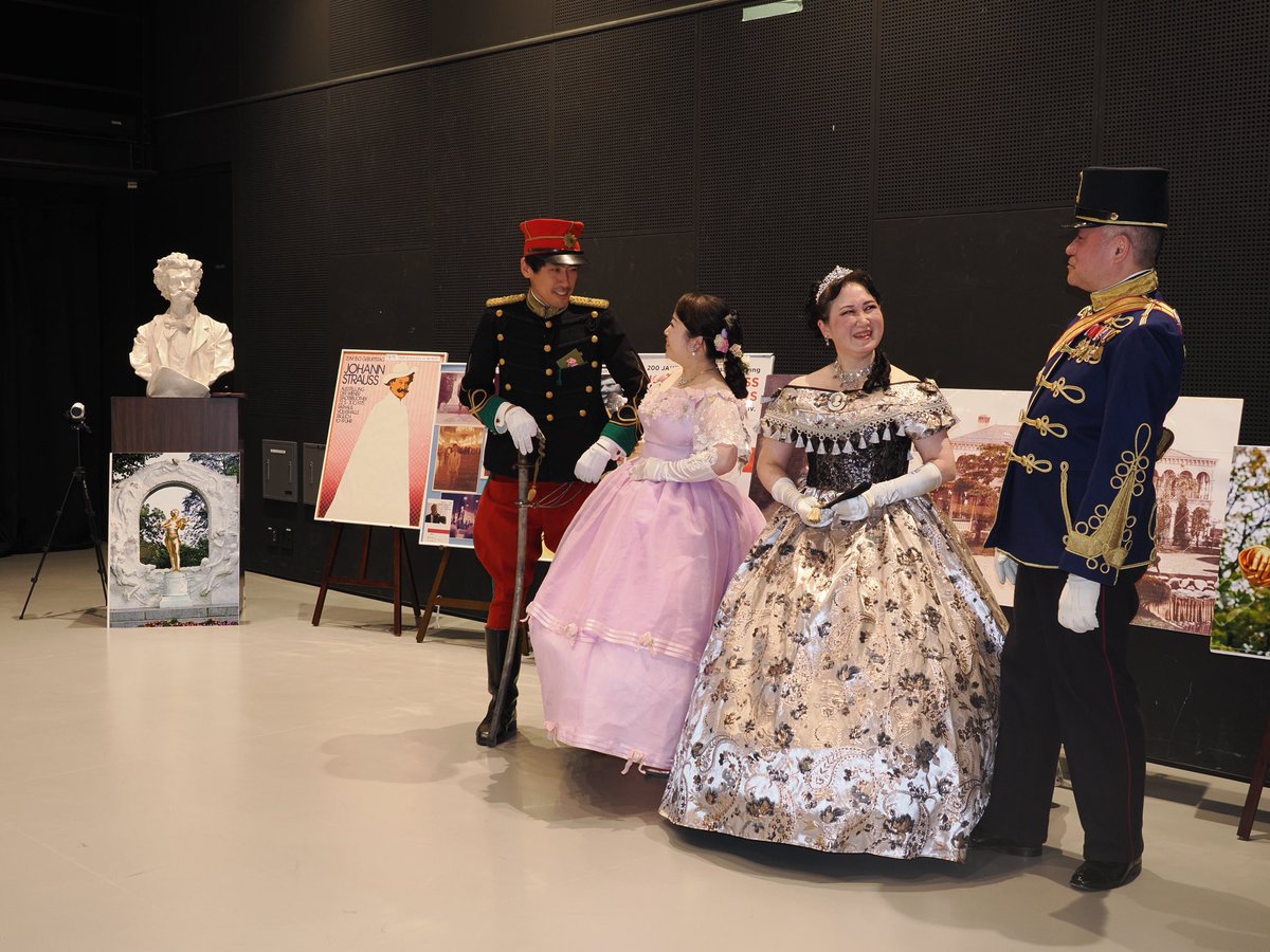 丸楠怜人 tweet media