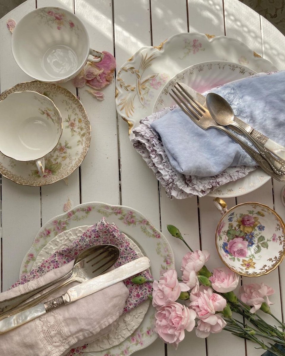 𝙈𝙖𝙧𝙮 tweet media