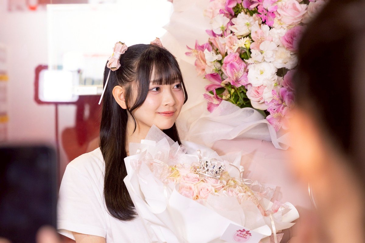 木本杏菜 tweet media