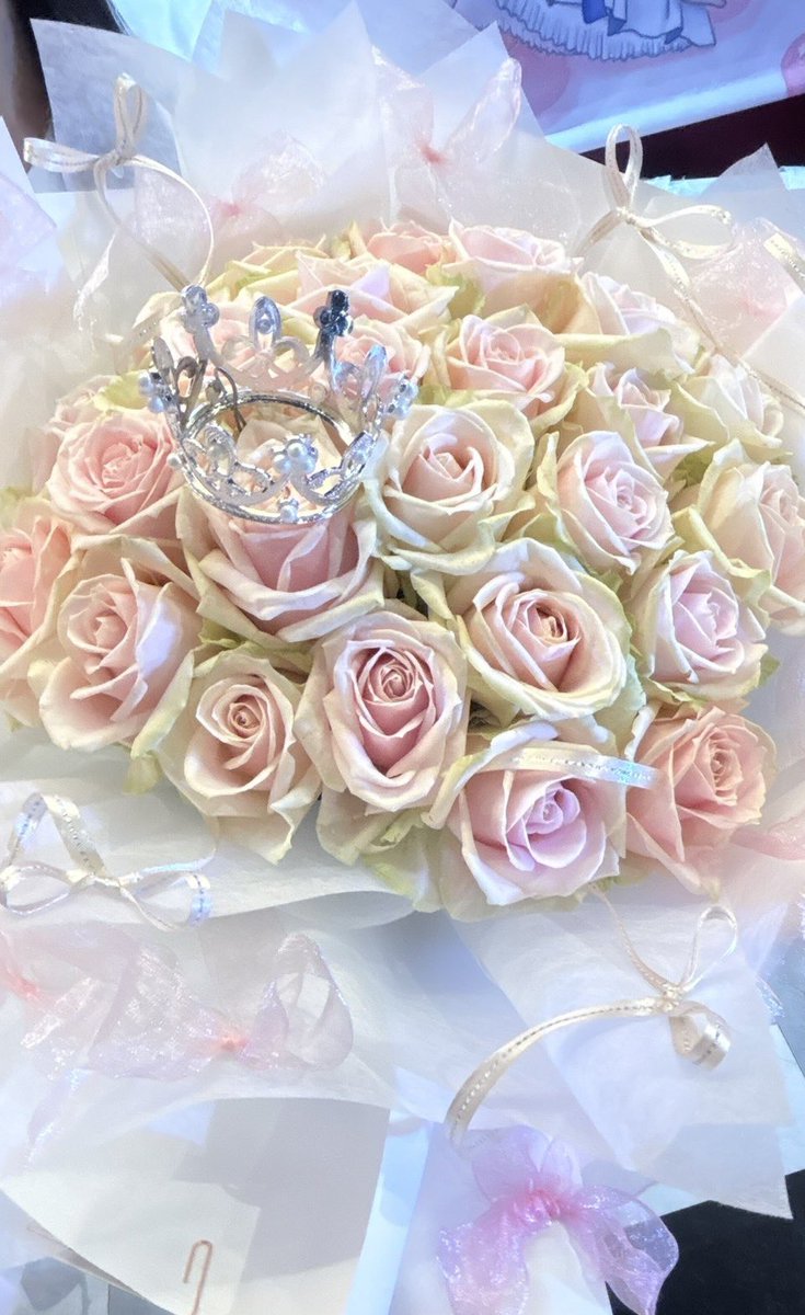 木本杏菜 tweet media