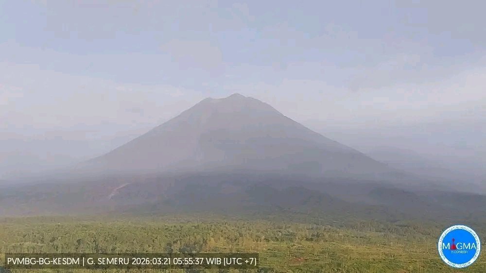 Gunung Semeru jam 5 pagi ,21/3/2026