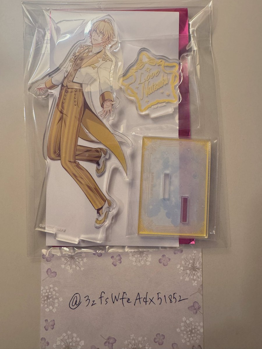 ひなの tweet media