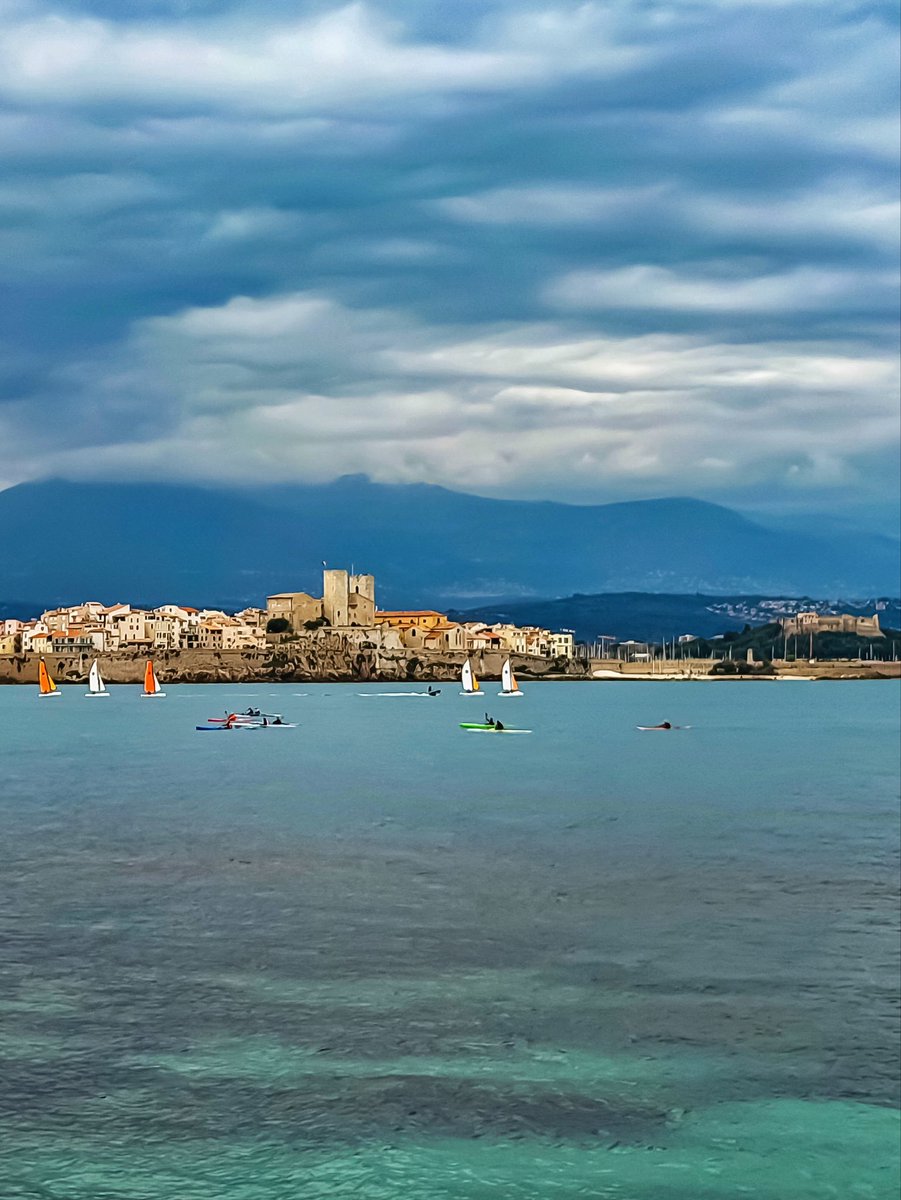 𓂀 Brigitte B ♡🇫🇷♡ tweet media