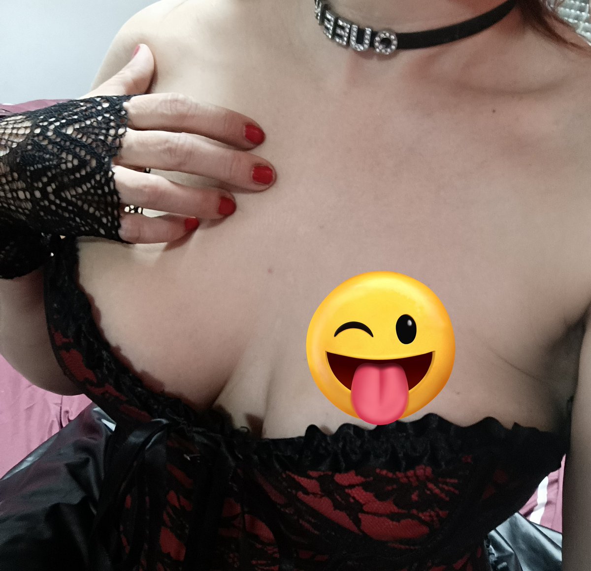 ReinaMilf tweet media