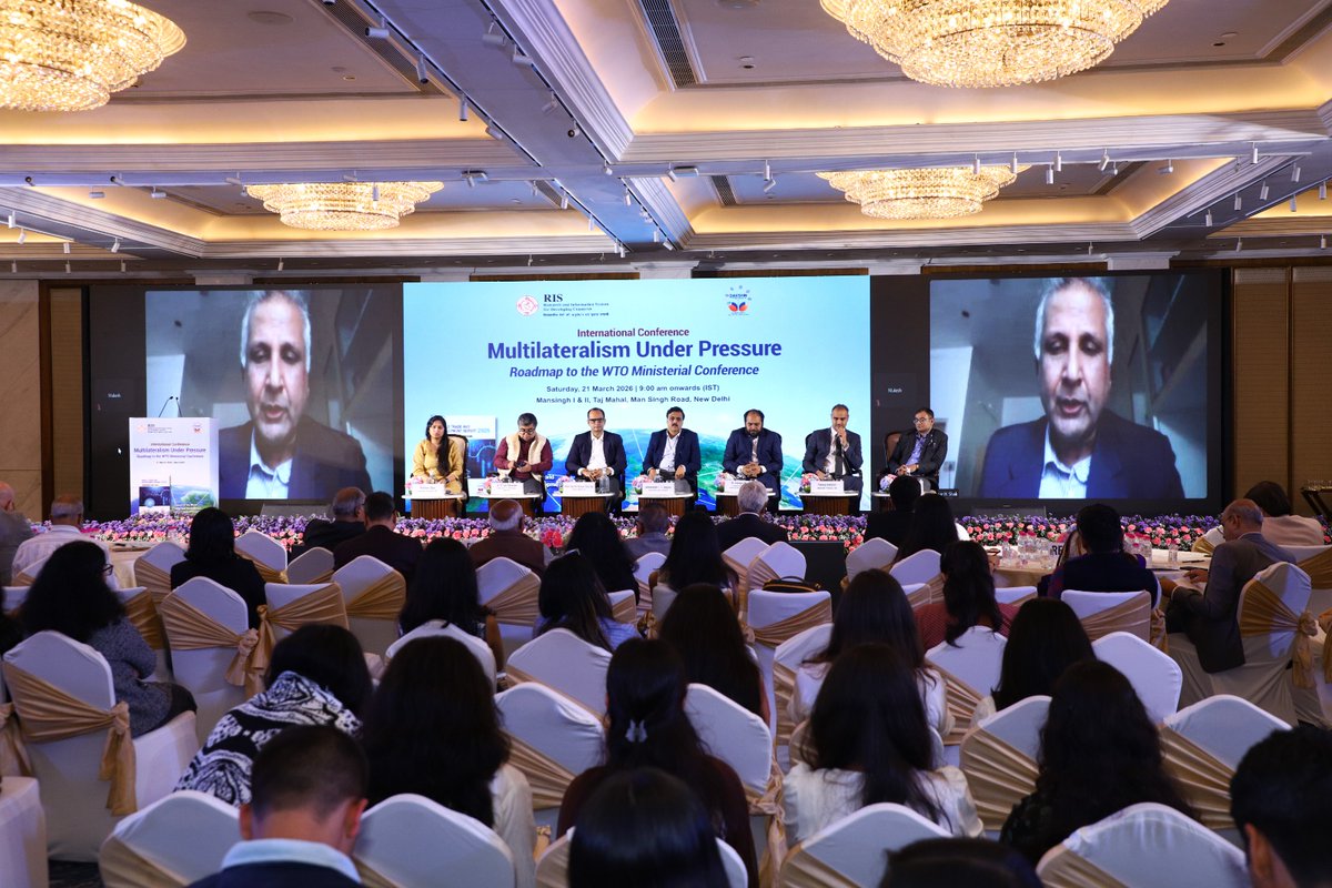 RIS_NewDelhi's tweet photo. Investment Facilitation in the Global Trading System
𝘈𝘯𝘸𝘢𝘳 𝘏𝘶𝘴𝘴𝘢𝘪𝘯 𝘚𝘩𝘢𝘪𝘬, 𝘗𝘢𝘯𝘬𝘢𝘫 𝘝𝘢𝘴𝘩𝘪𝘴𝘩𝘵, 𝘝𝘢𝘢𝘴𝘶 𝘈𝘨𝘨𝘢𝘳𝘸𝘢𝘭

Mr. Anwar Hussain Shaik, Former Chairperson, WTO-TBT Committee noted that the Investment Facilitation for Development (IFD) Agreement, while presented as a tool for improving transparency and administrative efficiency, raises deeper concerns for developing countries regarding policy space and the evolving trajectory of multilateral trade governance. Questions around mandate and the erosion of consensus-based decision-making are central. In this context, it remains both legally and strategically prudent for India to continue opposing its incorporation under Annex 4 of the Marrakesh Agreement.

@PV_Chat @Vaasu_Agg