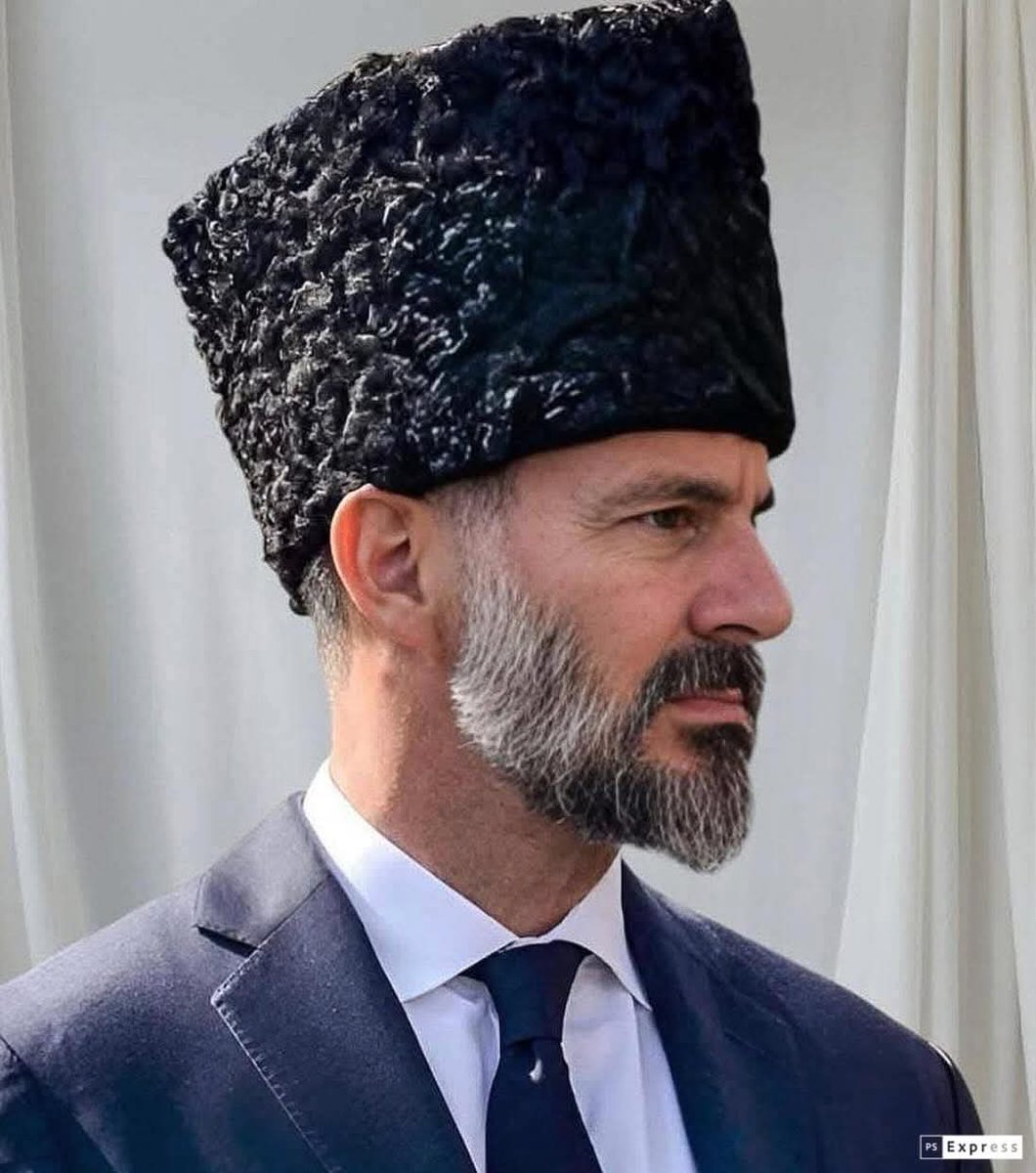 OLD HUNZA tweet media