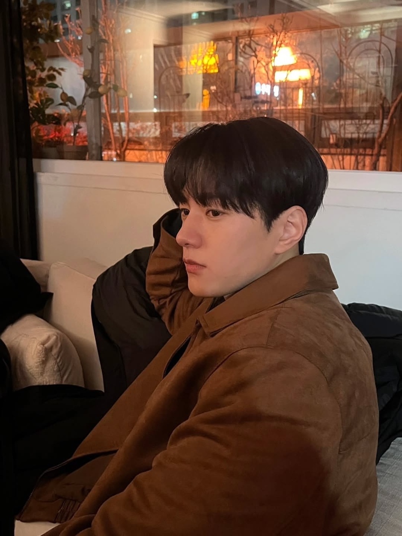 USE ' HEY / ✉️ ' - ENGLISH ONLY tweet media