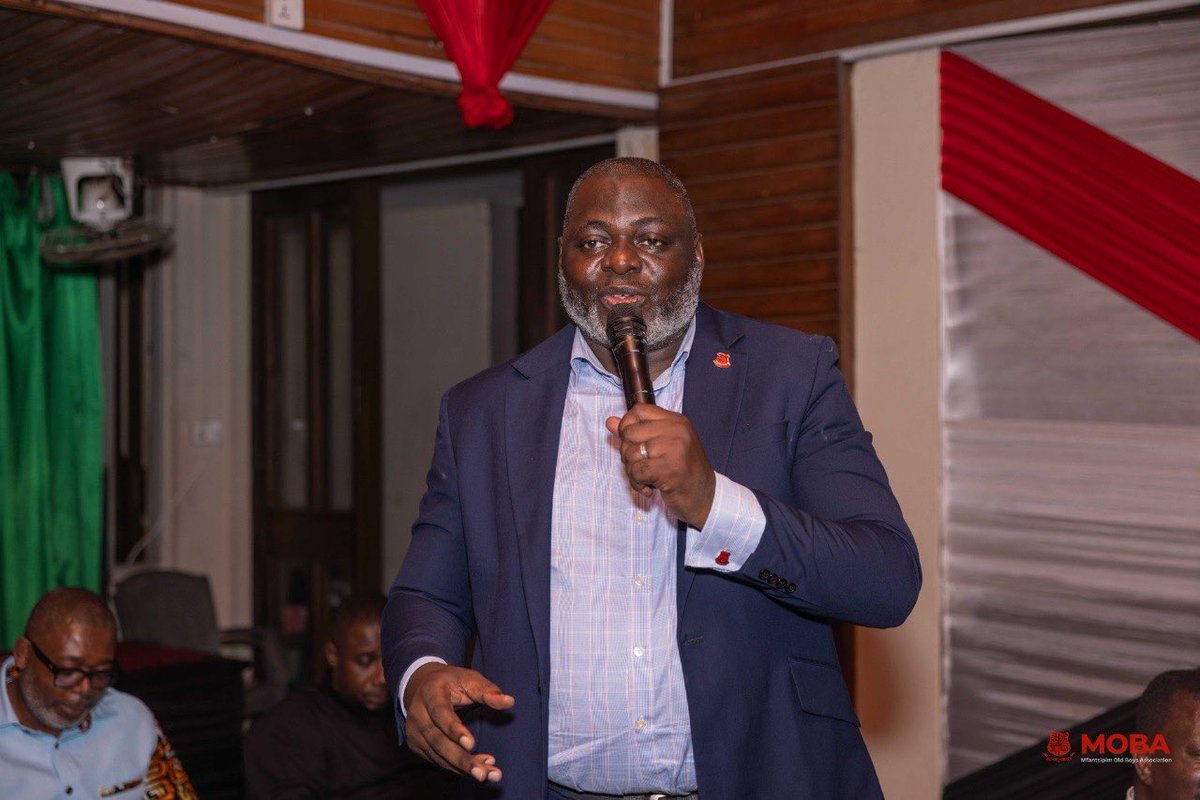 mobafraternity's tweet image. Snapshots from the 29th Council Meeting chaired by Moses Baiden Jnr. 🔴⚫️

Setting the course for generations where tradition meets vision and purpose  with Council representatives from MOBA  1955 to  MOBA 2015

#MOBA #MfantsipimAt150 #LeadershipMatters #CouncilMeeting #Ghana