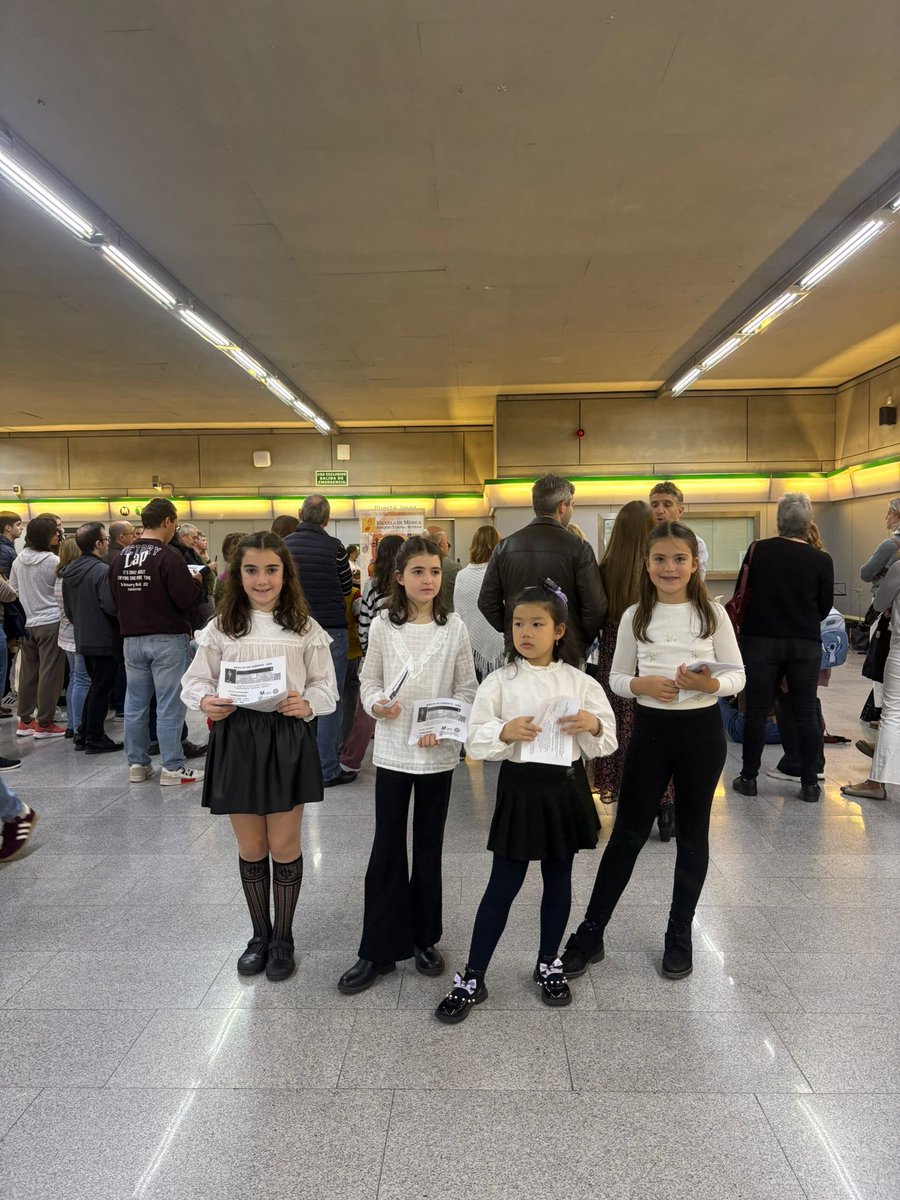 Metro de Sevilla L1 tweet media
