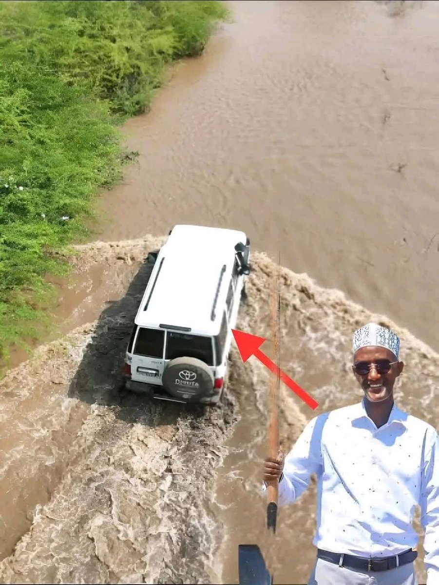 HameduInahaba's tweet photo. ጀግናው የህዝብ ልጅ! ክቡር ሃጂ Awwel Arba  የመሪነት ተምሳሌት
~ይህ ምስል የቃላት መግለጫ የማይፈልግ፣ እውነተኛ የመሪነት እና የቁርጠኝነት ምስክር ነው። በመኪናው ውስጥ ያሉት ታላቁ ሰው የአፋር ክልል ርዕሰ መስተዳድር ክቡር ሃጂ አወል አርባ ናቸው https://t.co/tDo15fNrBb