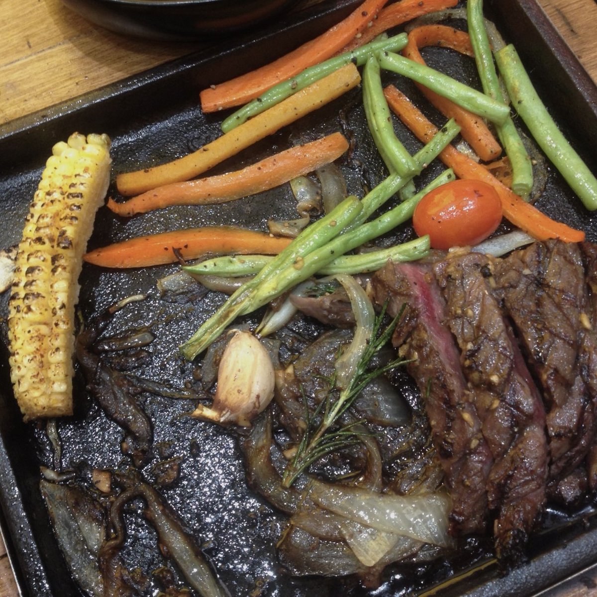 nichi ☆ – mt aft dm :3 tweet media