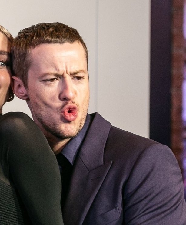 luna ‧₊˚ ☾. ⋅ tweet media